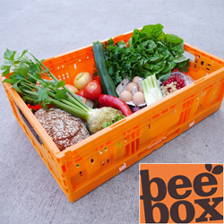 Win een van de 12 versboxen van Beebox!