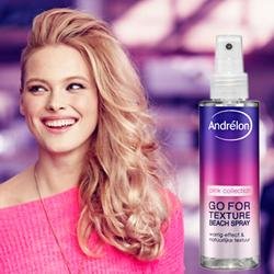 Creëer met Andrélon Pink Beach Spray een nonchalante beach look