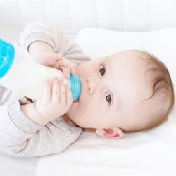 Doe mee aan het babyvoeding-onderzoek en maak kans op een Wehkamp cadeaubon t.w.v. €25!