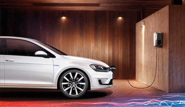 Meld je aan voor het Volkswagen GTE Event. Ervaar elektrisch rijden in de plug-in hybride Volkswagen: de Golf GTE.
