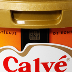Test nu de nieuwe Calvé Satésaus (kant & klaar)!